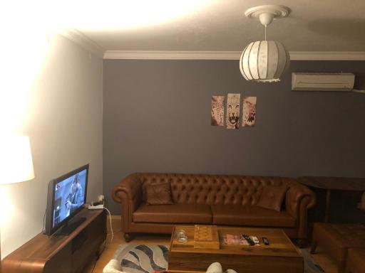 Y?lmazlar House - Housity