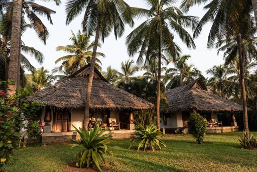 Neeleshwar Hermitage - Housity
