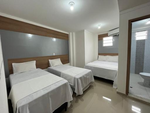 HOTEL PINHEIRO CENTER - Housity