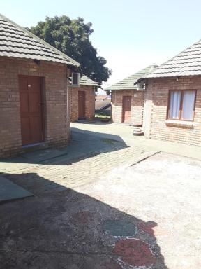 Virgaries B&B Palm Lodge - Housity