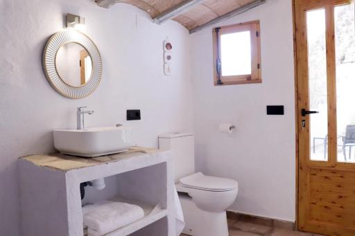 CUEVA BLANQUILLA Alojamiento Rural Singular - Housity