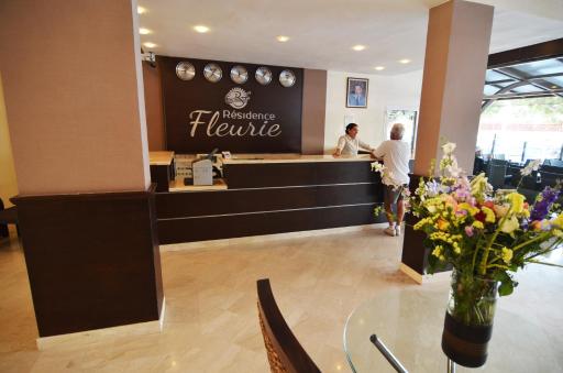 Résidence Hotelière Fleurie - Housity