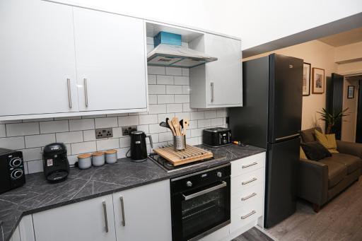 Cheerful 4-bedroom home in Sheffield - Housity