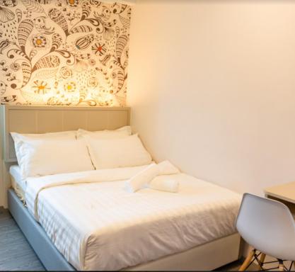 THE CROWN HOTEL @ KLIA - Housity