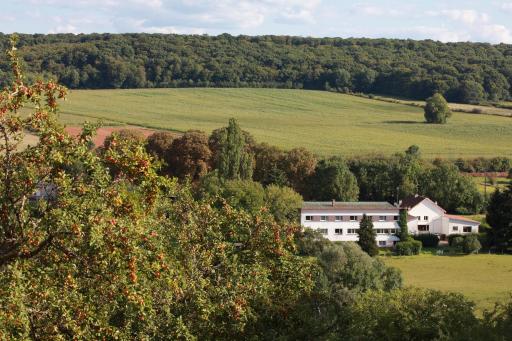 Auberge Du Parc - Housity
