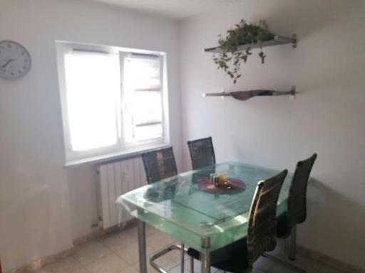 Furnished flat at french border - Housity