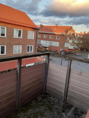 Konstnärshem i Sandvikens mitt ( rökning har förekommit) - Housity