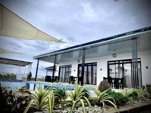New Place Resort-Antipolo - Housity