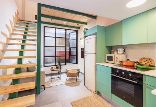 Cozy Studio in Old Town - Housity