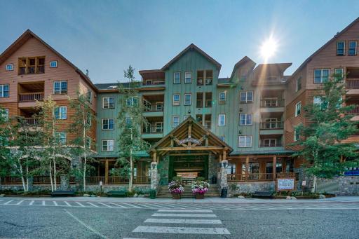 Buffalo Lodge 1 Bed 1 Bath BLBM - Housity