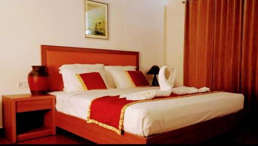 Pearlspot Hotel - Housity