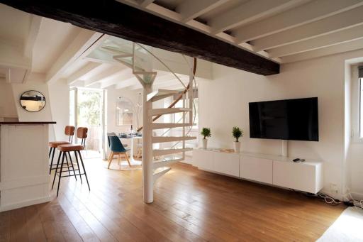 Duplex de charme avec terrasse aux portes de Paris - Housity