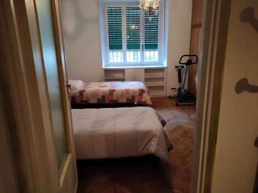 Casa - house Xavier una casa famigliare , dame entra solo Chi a un bel cuore , non'e il l'intero alloggio solo stanze e bagno - Housity