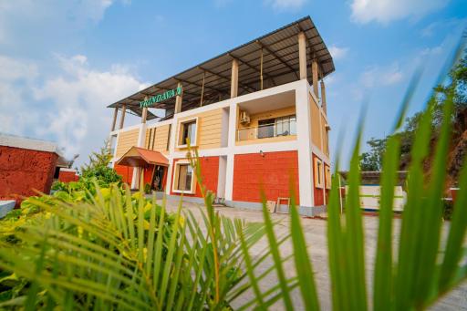 Vrindavan Resort - Housity