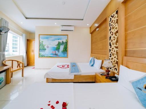 Lang Chai Hotel - Housity