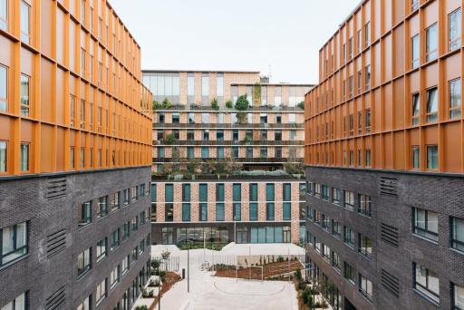 For Students Studying in Barcelona Only - Stunning Spacious Studios and Private Rooms at Pallars Student Accommodation - Housity