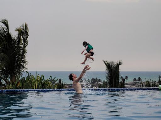 Golden Hill Parker Hotel - Housity