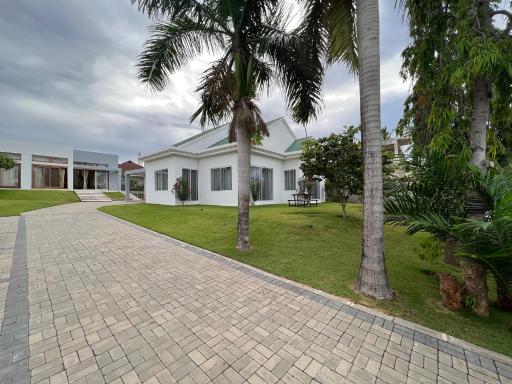 Datela Home - 3Bed Room Villa near Ununio Beach Kunduchi - Housity