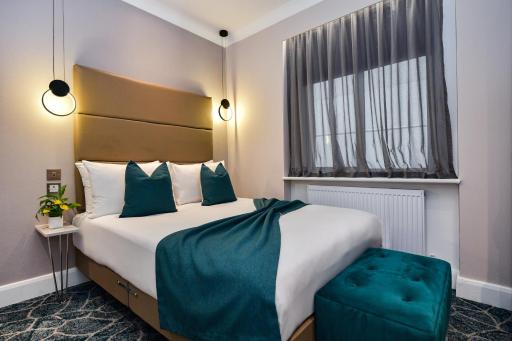 Queens Park Premier London Hyde Park - Housity