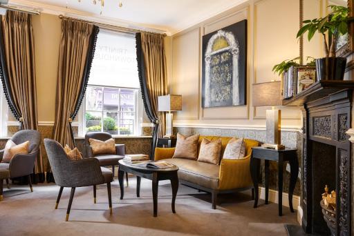 Trinity Townhouse Hotel - Housity