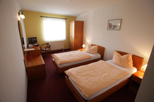 Eiscafe-Pizzeria-Hotel Rialto - Housity