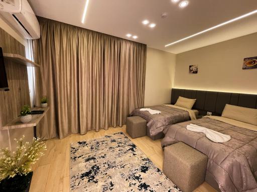 Holy Sheet Plus - Housity