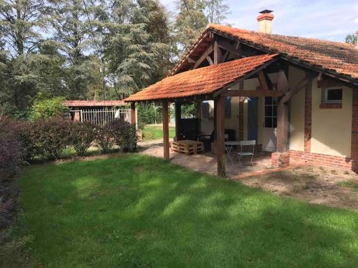 Chalet cozy au milieu des bois - Housity