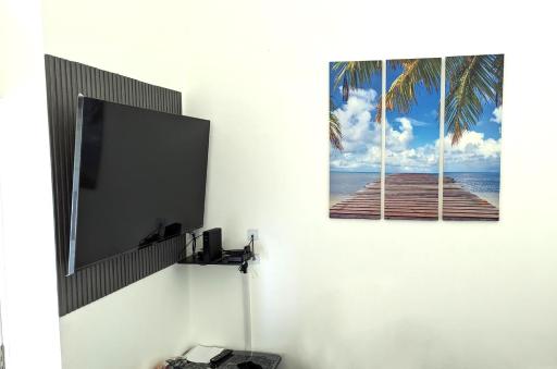 Stunning City-View 3BR Condo here in Mandaluyong! - Housity