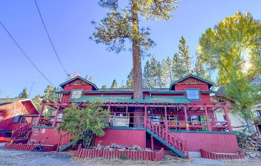 ITH Big Bear Lake Hostel & Retreat Center - Housity
