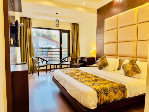 Radiance valley Resort - A peaceful stay - Housity