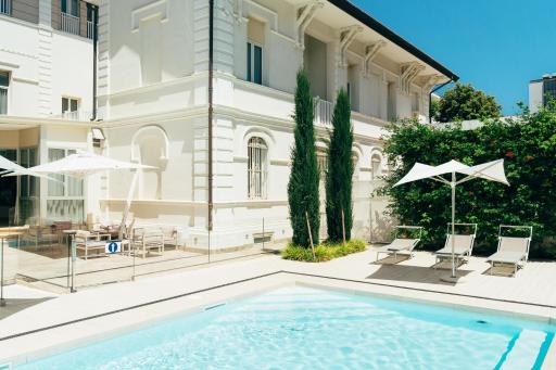Hotel Regina Elena 57 & Oro Bianco SPA - Housity