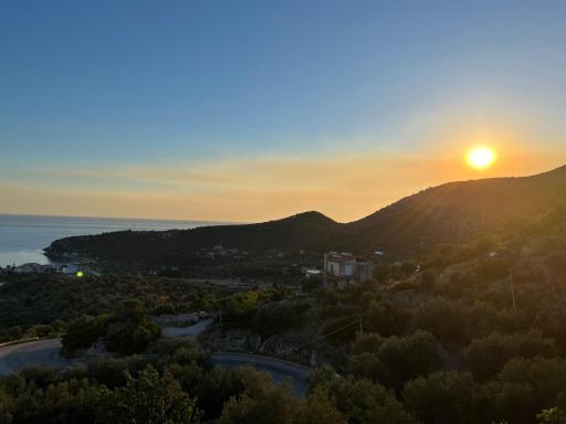 Aphrodite's Garden B&B - Housity