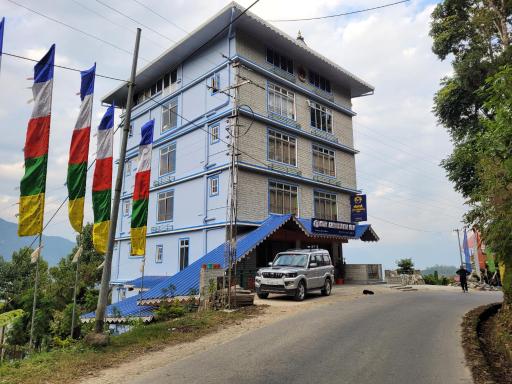 Hotel Kangchenjunga View - Housity