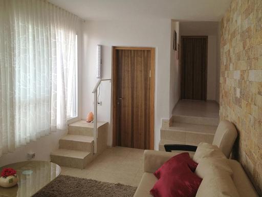 Mina Teva - Housity