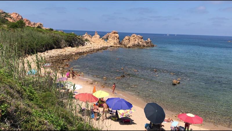 Fronte Mare a Isola Rossa - Esclusivo Appartamento Vista