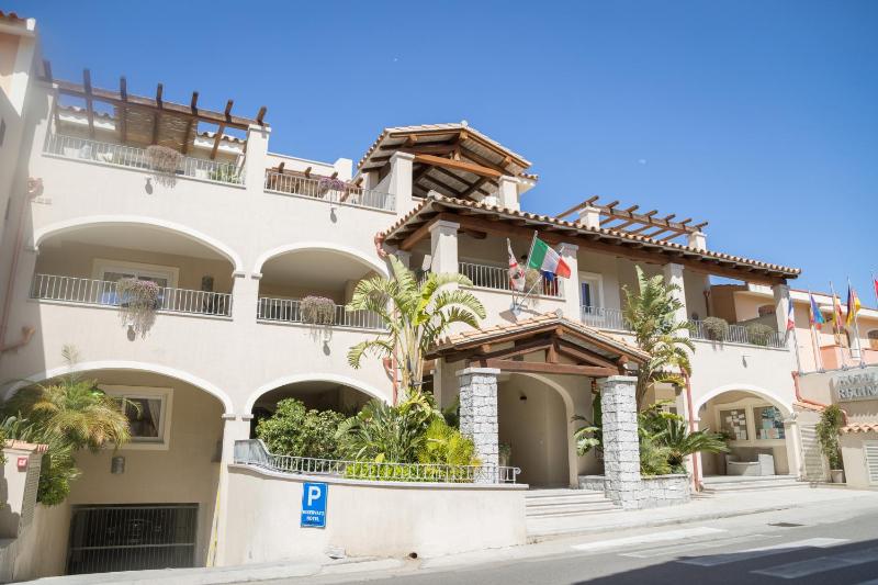 Hotel Regina Simius a Villasimius - Elegante rifugio