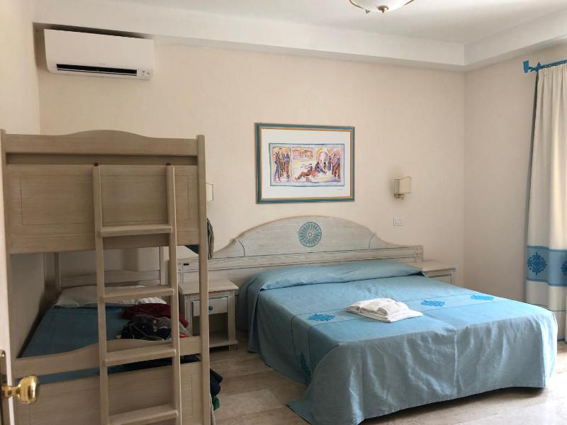 Riviera ad Alghero - Fantastico hotel con piscina