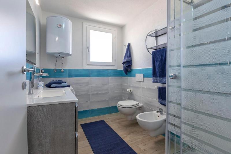 Appartamento Isola Rossa - Comfort e vista mare unica