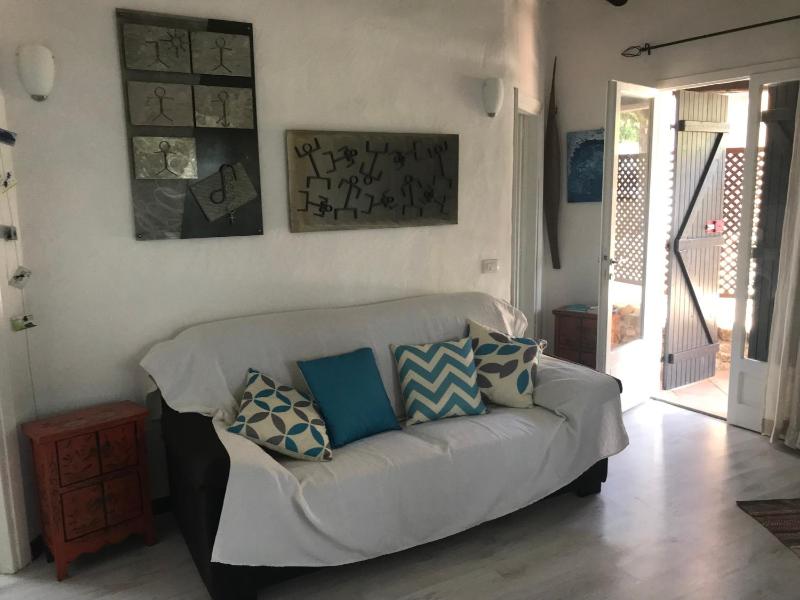Delightful Cottage a Monte Petrosu - Casa con piscina