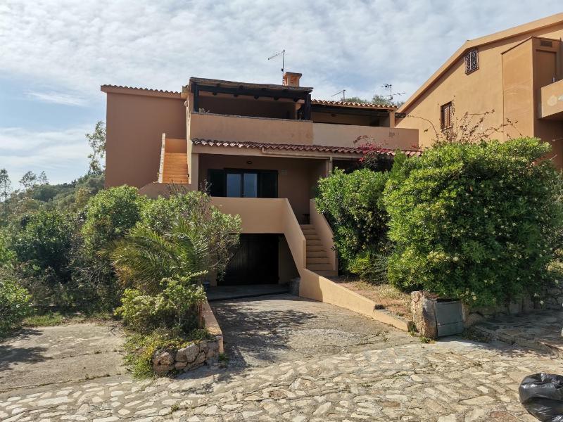 Villa a Porto Istana - Lussuosa Casa Vicino al Mare