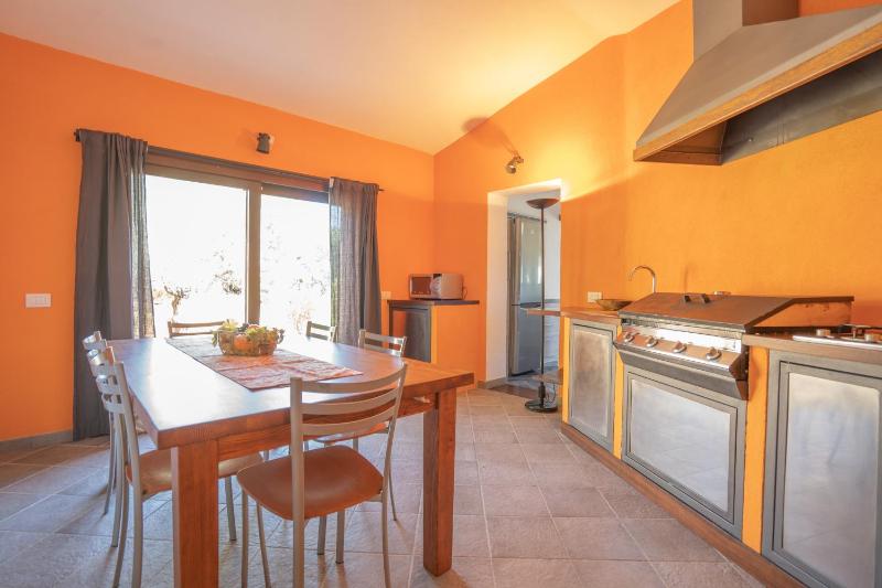 Villa Panoramica a Porto Istana - Vista Mare Mozzafiato