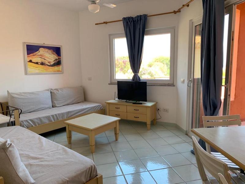 Residence Cala Rossa a Isola Rossa - Lussuoso fronte mare