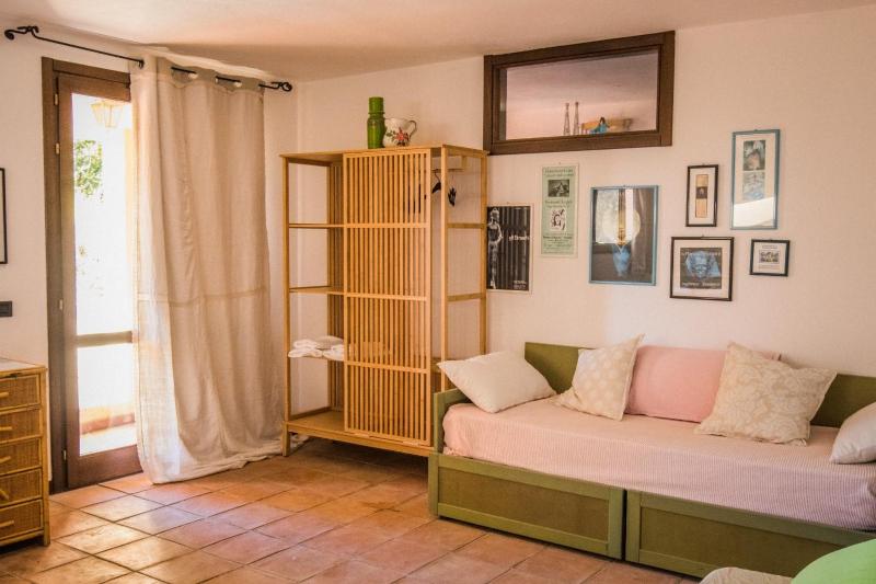 Villa Agnese a Isola Rossa - Oasi di lusso vista mare