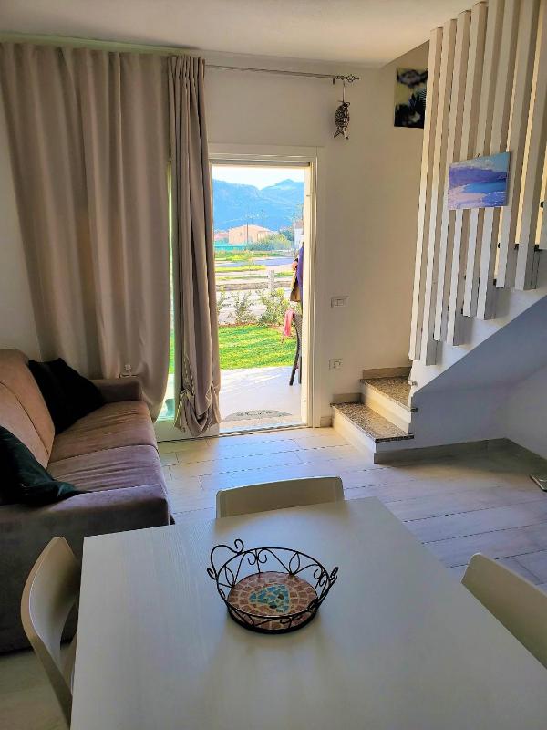 Viddalba Sporting - Moderno Appartamento con Piscina