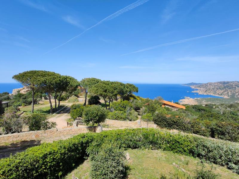 Isuledda a Isola Rossa - Incantevole appartamento fronte mare
