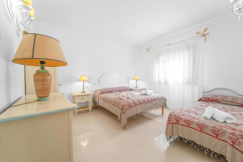 Villa Lussuosa a Liscia di Vacca - Paradiso con Piscina