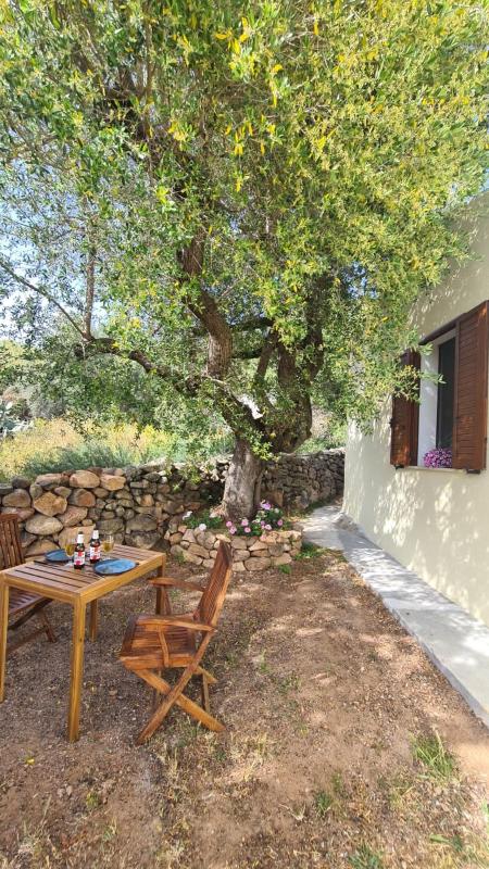 Lu Soli a Porto Istana - Incantevole guesthouse giardino