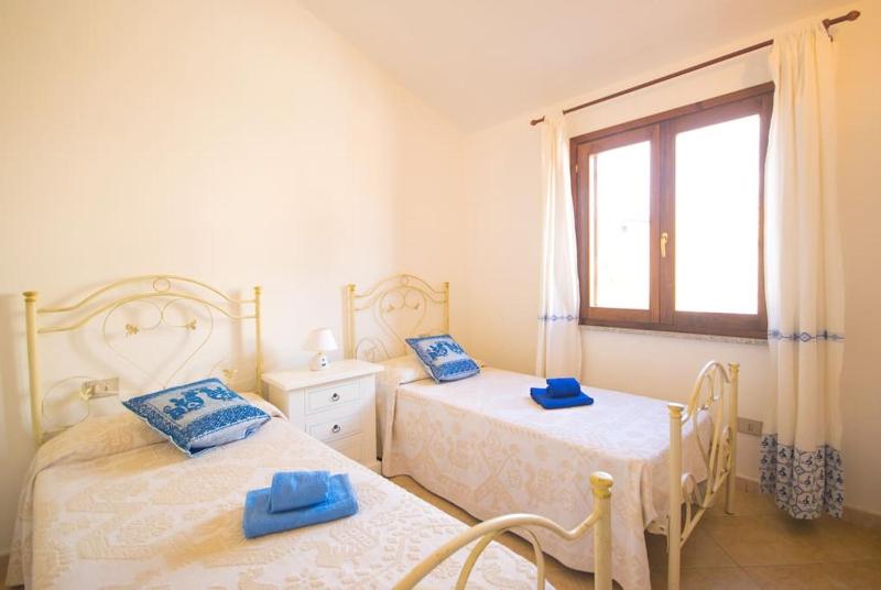 Domus De Sole a San Teodoro - Apt panoramico sul mare