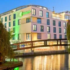 Holiday Inn London Camden Lock, an IHG Hotel