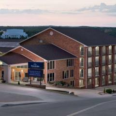 AmericInn by Wyndham Branson & Conference Center